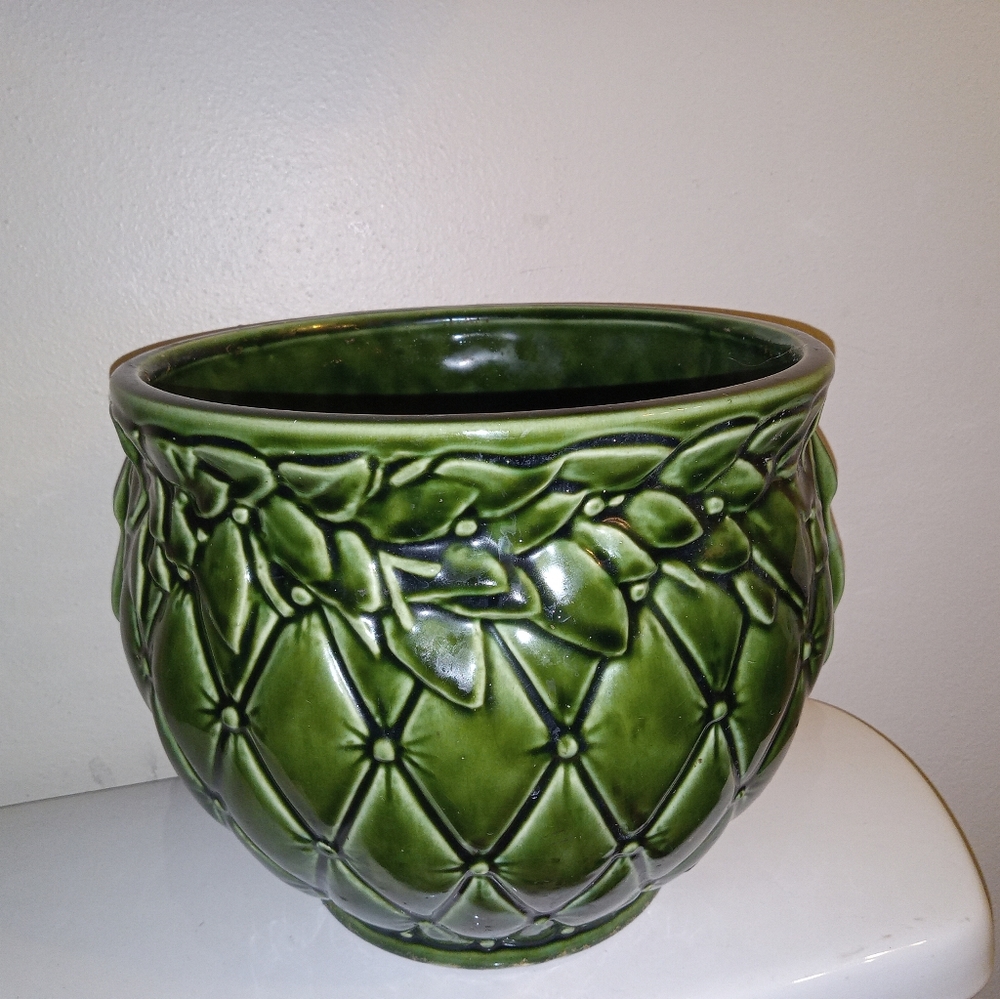 Large Vintage McCoy Jardiniere Quilted Diamond Green